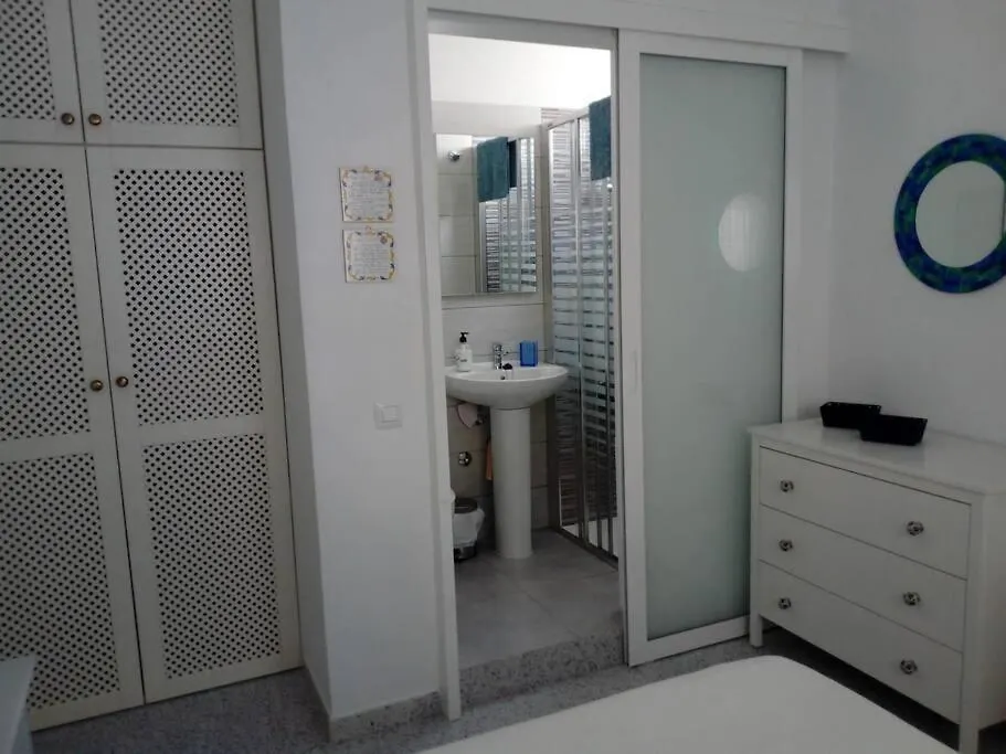 בית נופש אדחה Fantastic Apartment On The Beach
