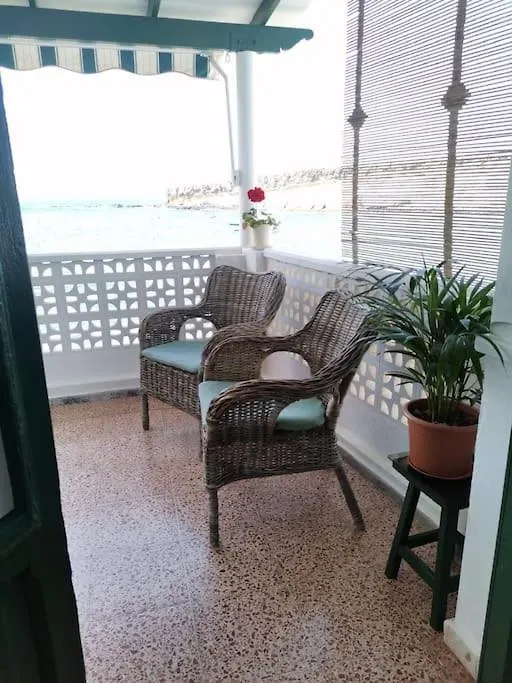 בית נופש אדחה Fantastic Apartment On The Beach